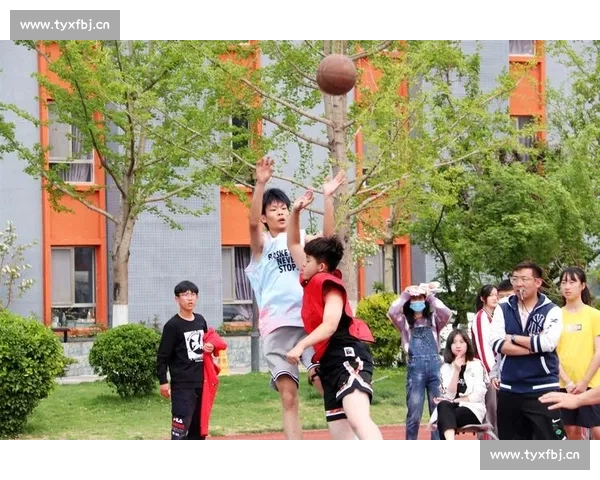 激烈角逐篮球赛场群雄逐鹿 球员展现超凡技巧与团队默契 - 副本 - 副本 - 副本